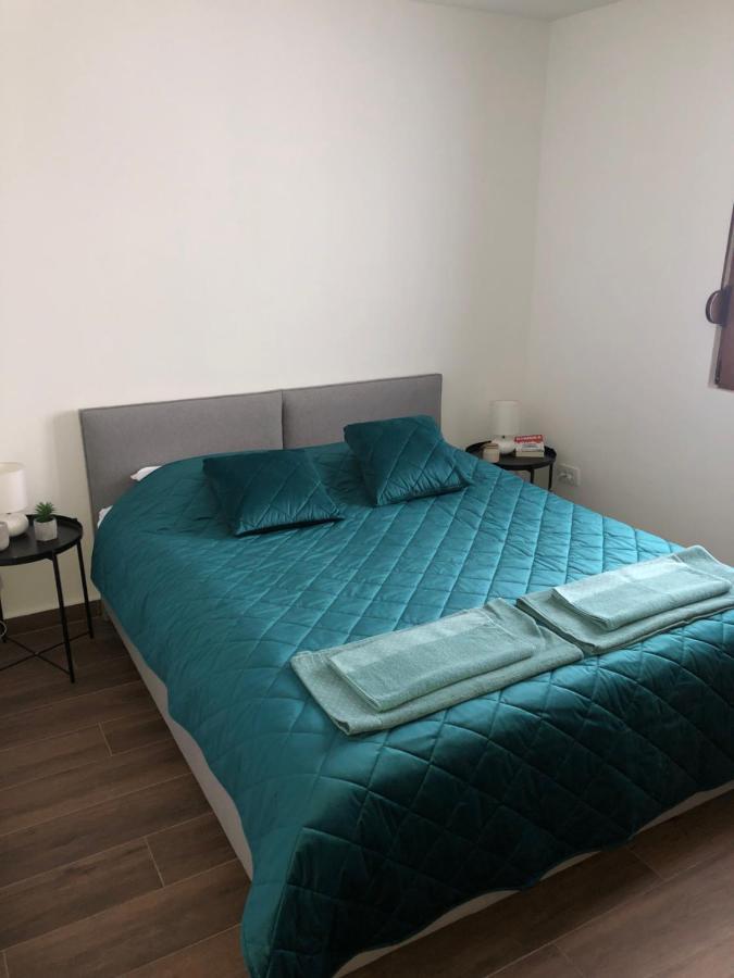 Guest House Elena Мойковац Экстерьер фото